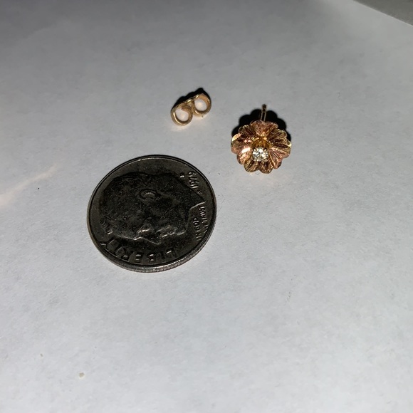 Vintage Landstroms earrings flower with diamond 10k - Picture 7 of 7